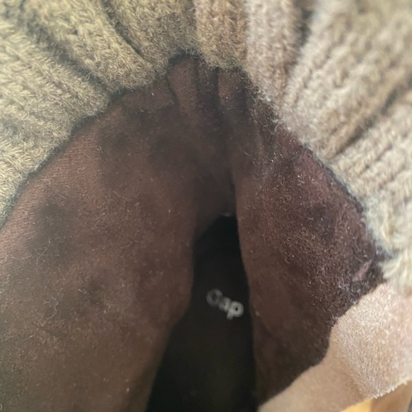 GAP LEATHER knit trim Chelsea Platform boots - Picture 7 of 12